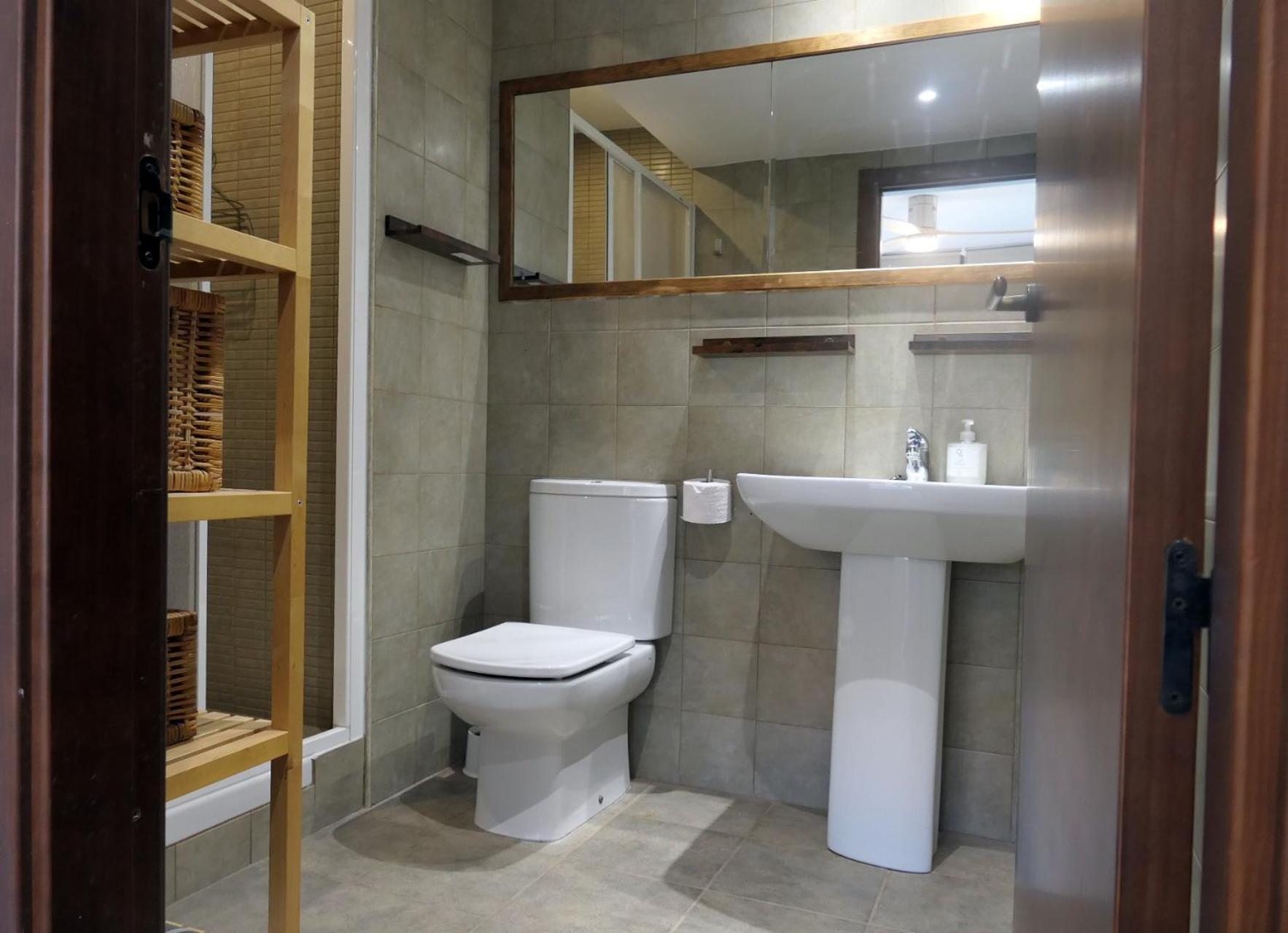Apartament Anna A Salas Salas de Pallas Ngoại thất bức ảnh
